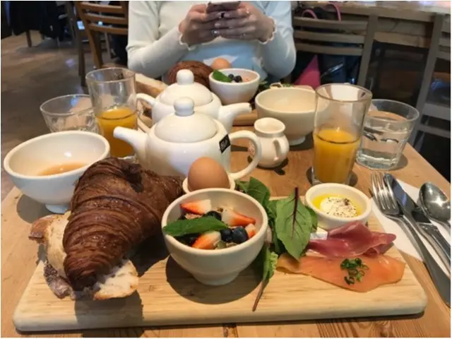 【Le Pain Quotidien】パンが絶品!お洒落ベーカリーカフェ★_4