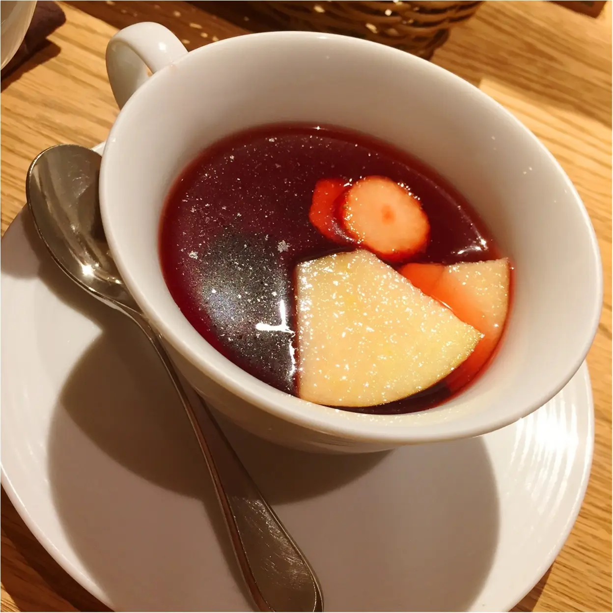 丸ごとりんごからキャラメルがとろーり♪♪《アフタヌーンティー*ティールーム》のクリスマス限定メニューがたまらない♡_3