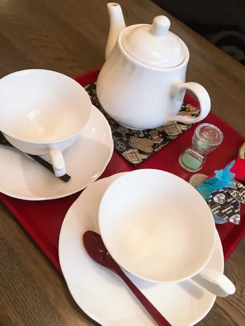 雪も溶けてきたので、少し外をおさんぽ!前から気になっていた茶屋に行ってきました♡_3