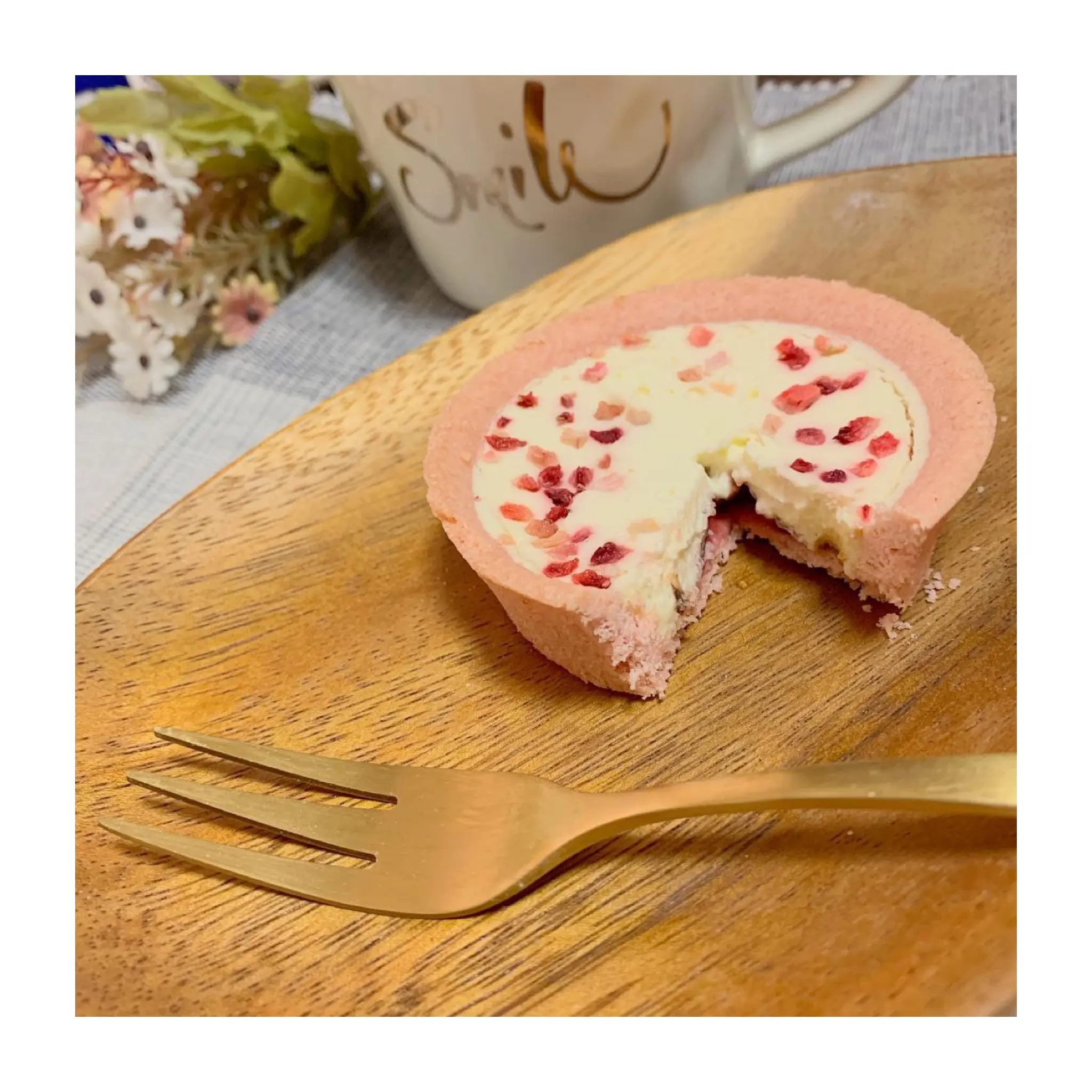 《写真映え❤️コンビニスイーツ》【ローソン】いちごのショコラタルトが美味しい☻_4