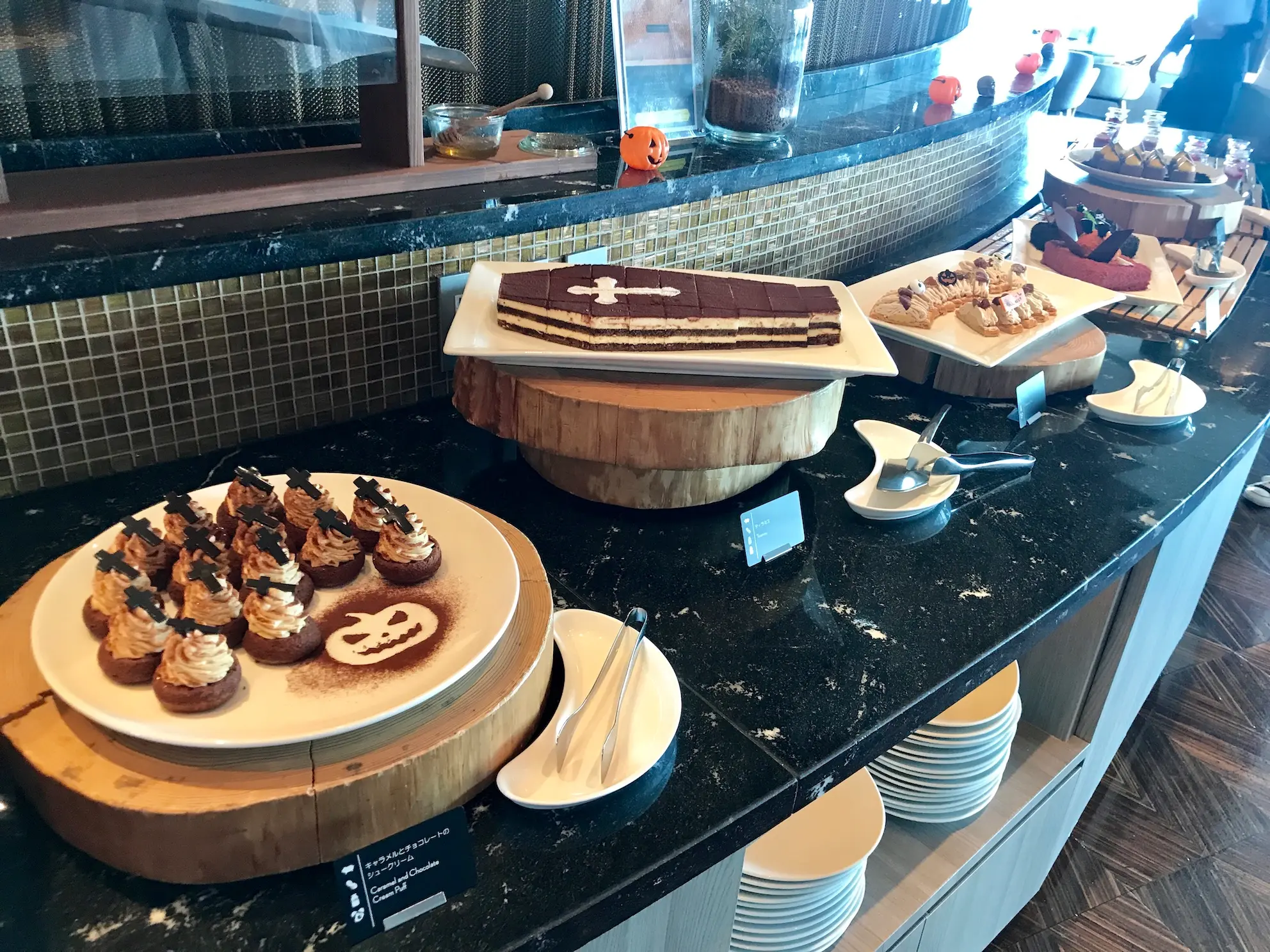 【ハロウィンスイーツブッフェへ出掛けよう!】10/5〜スタート!スイスホテル南海大阪 Swiss Chocoholic Halloween Buffet レセプションに行ってきました。【大阪 難波 なんば】_6