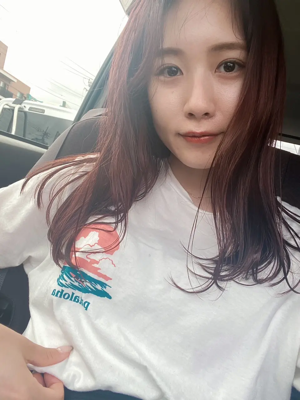 【虹プロ熱冷めず】Newヘアカラーと韓国風前髪やはじめてのコーデ紹介_4