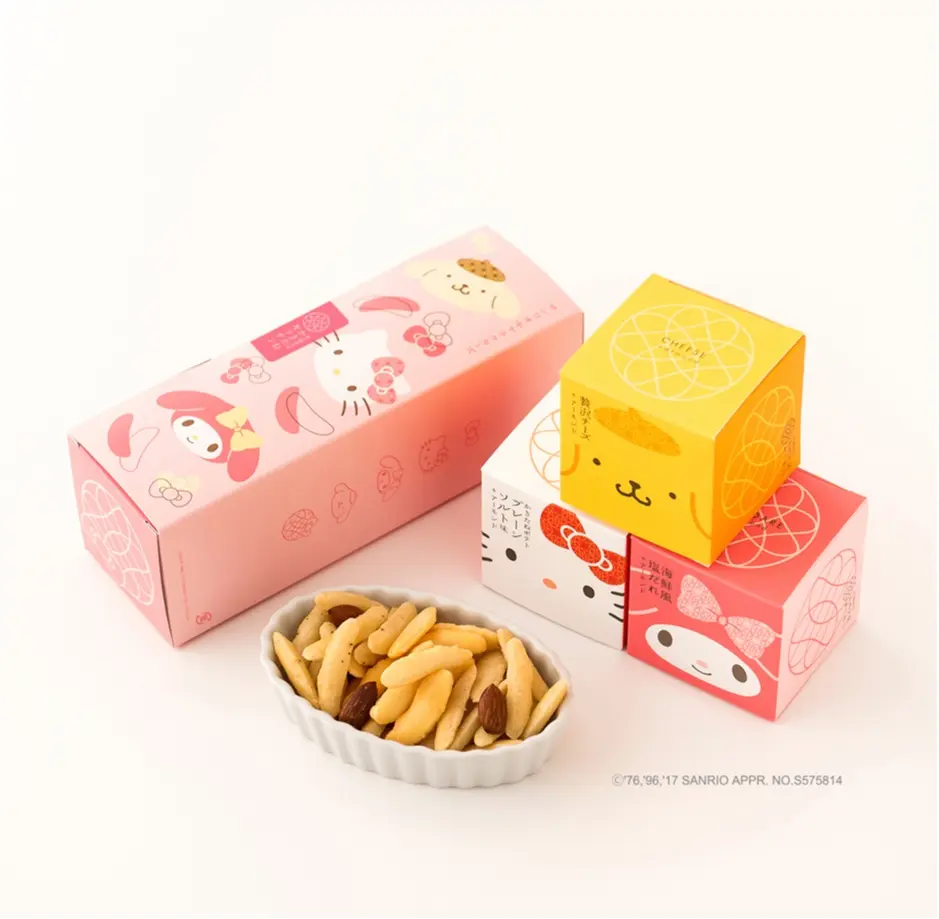 手土産にもピッタリ! ハローキティ、ポムポムプリンなど、大好きなサンリオキャラが柿の種専門店『かきたねキッチン』とコラボ♡_1