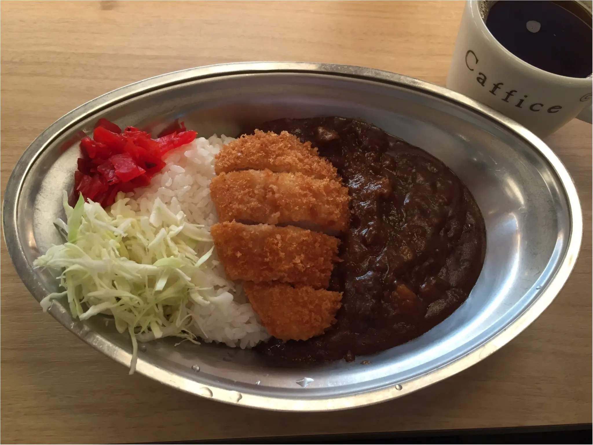 《*Cafe*》新宿三丁目駅直結!電源Wi-Fi完備のCAFE+Office✨メニューも充実のCafficeがお薦め☆_4