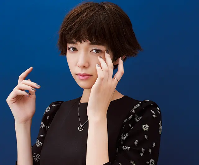 プレイフルな2wayデザインで高まる私らしさ。『JEWELRY TSUTSUMI』のダイヤモンドネックレス_11