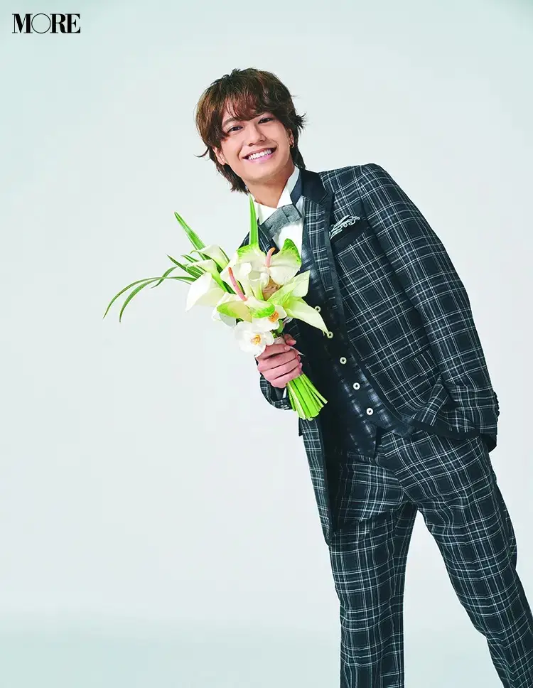 King & Princeの高橋海人さんがMORE6・7月合併号の特集に登場♪ コスパ服着回し連載は最終回へ【今週のファッション人気ランキング】_3