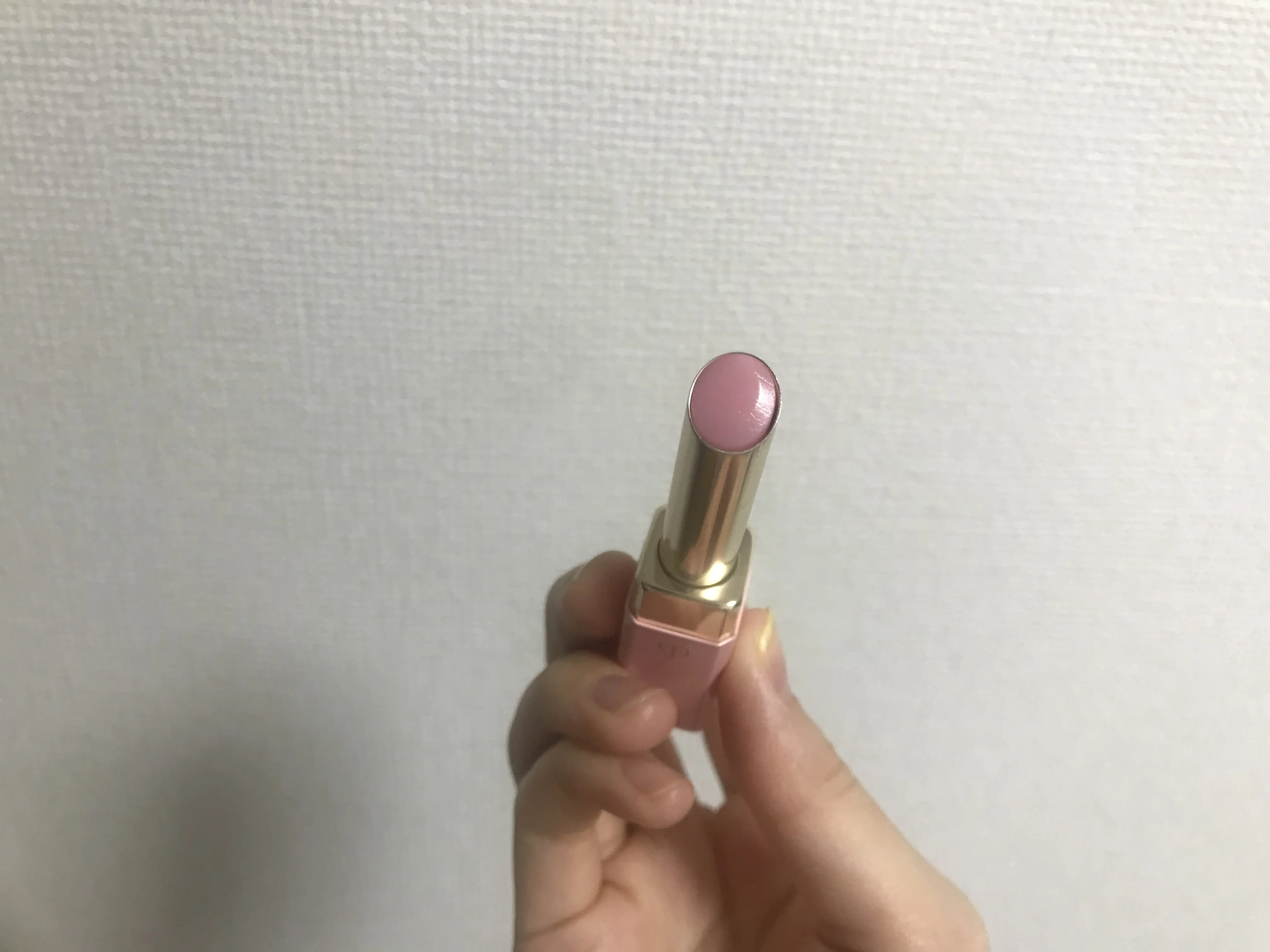 【ぷるん唇が叶う】コスメポーチに忍ばせたい!クレ・ド・ポー ボーテで秘密のリップ見つけました!_2
